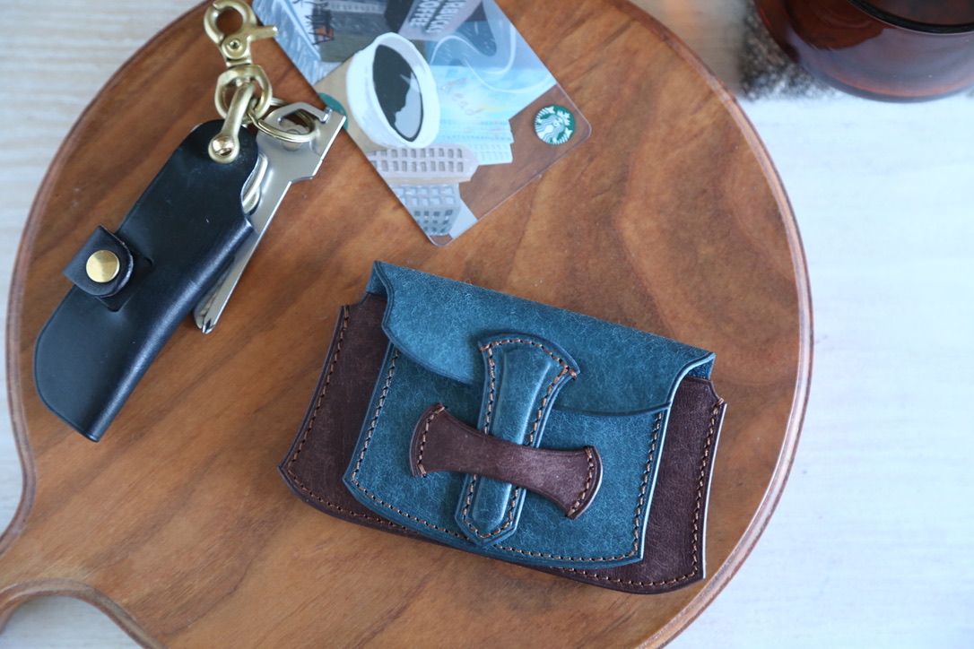 New item！ ｜暮らしに寄り添うコンパクトウォレット caflet（カフレ